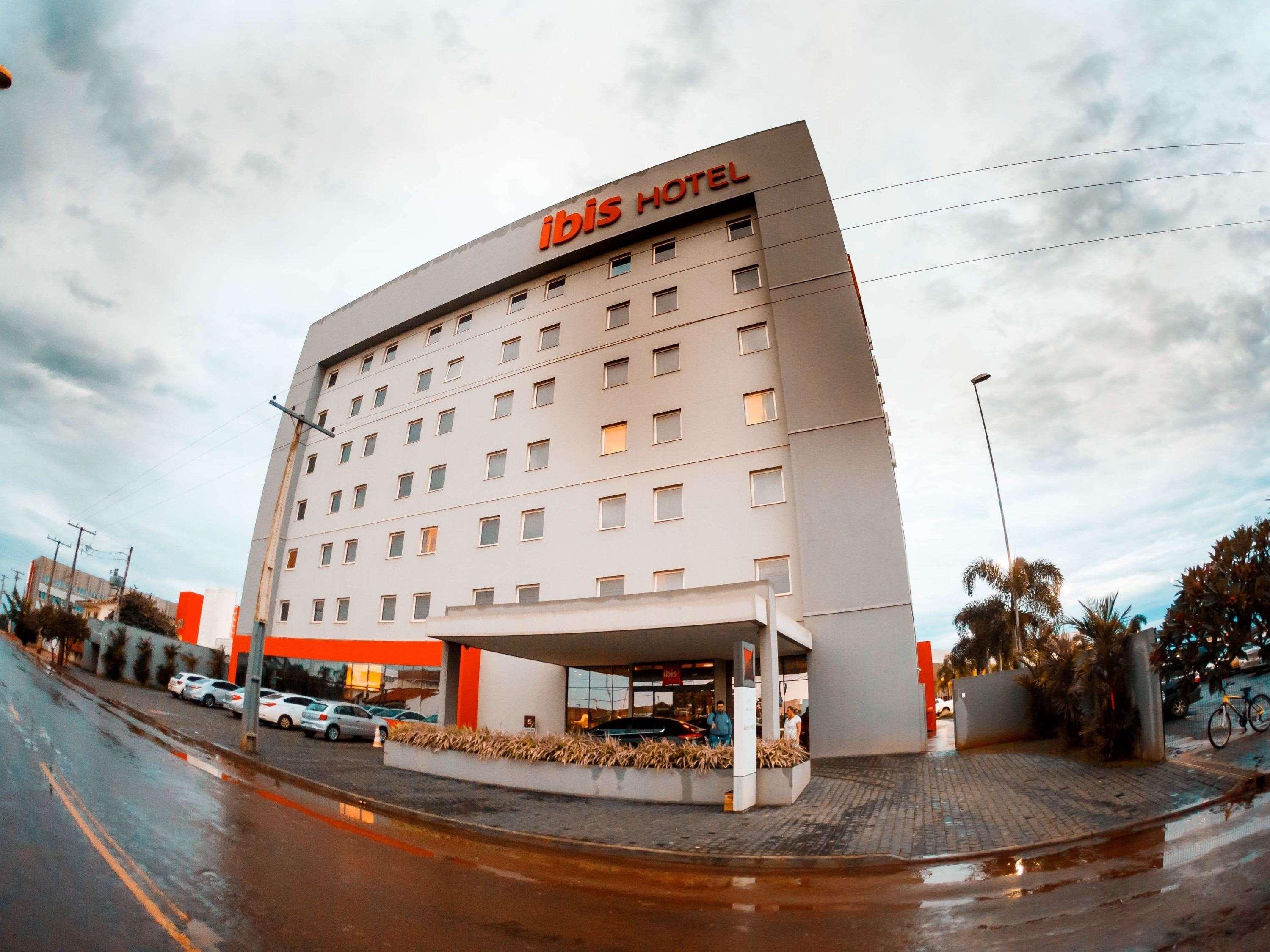 Hotel Ibis Jataí Exteriér fotografie