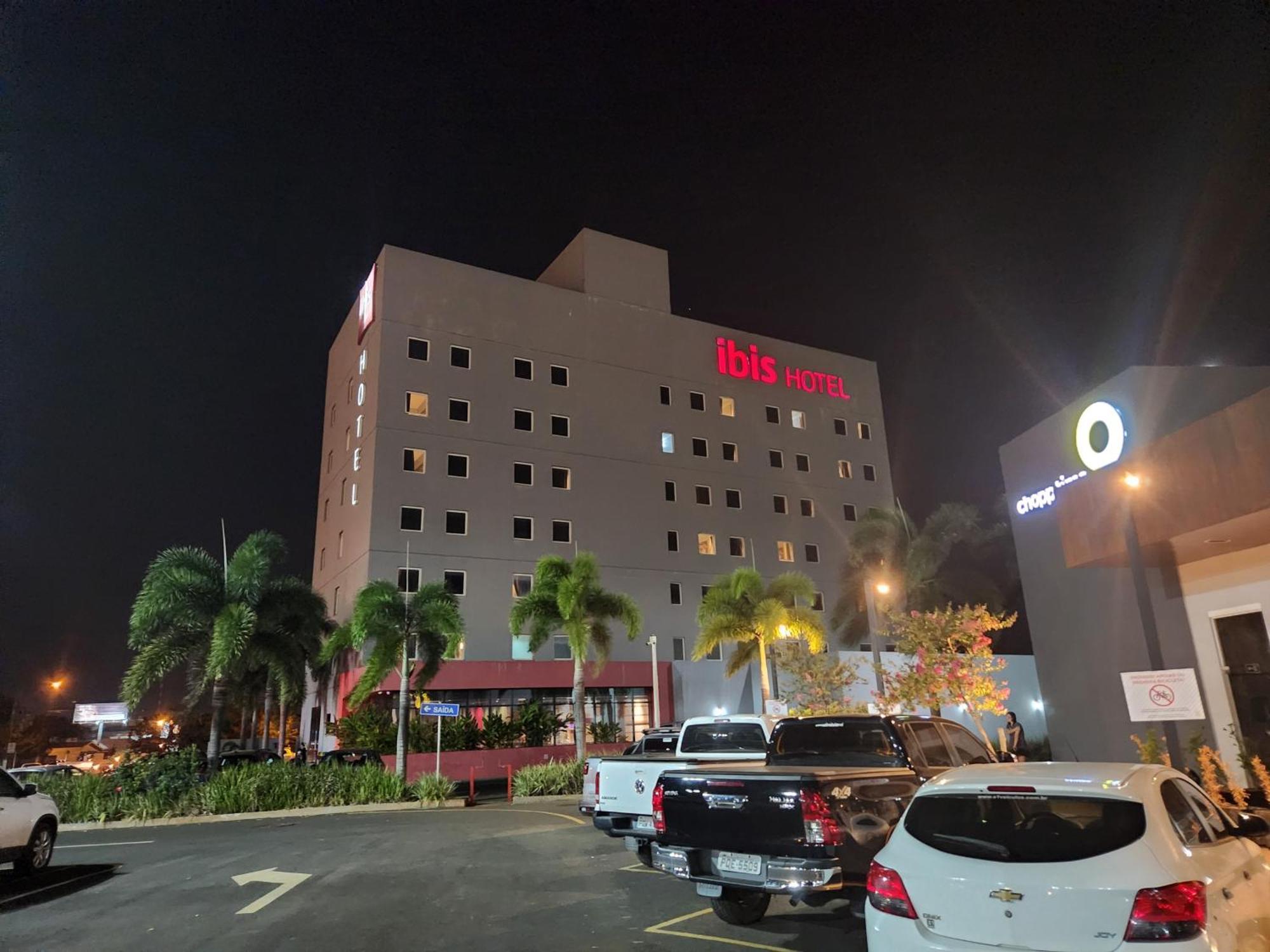 Hotel Ibis Jataí Exteriér fotografie