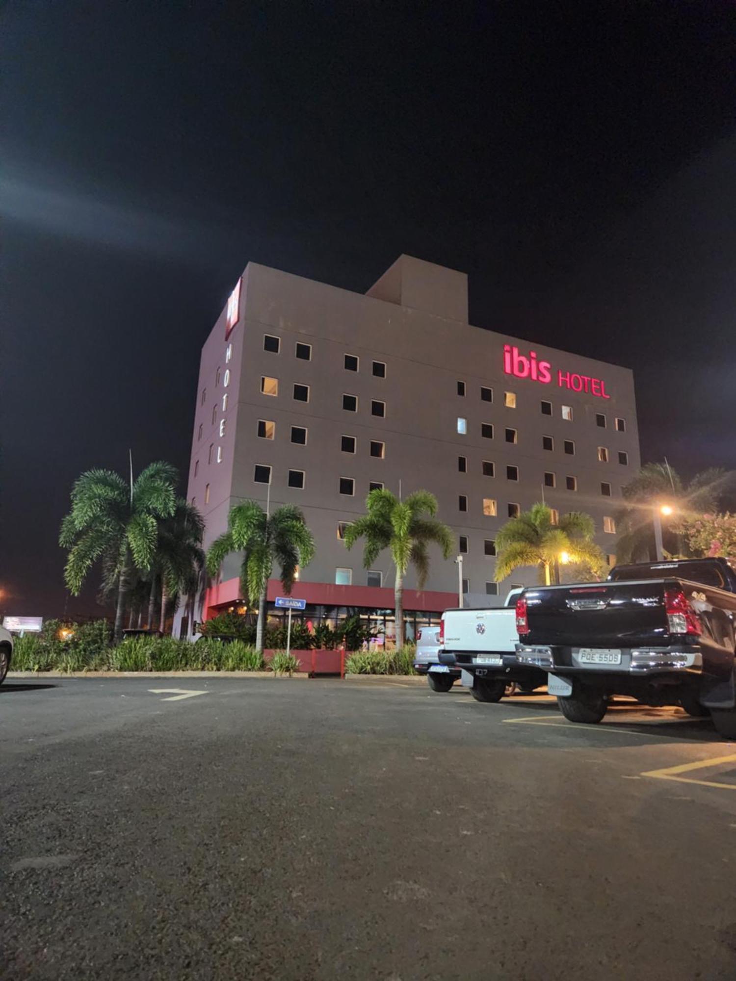 Hotel Ibis Jataí Exteriér fotografie