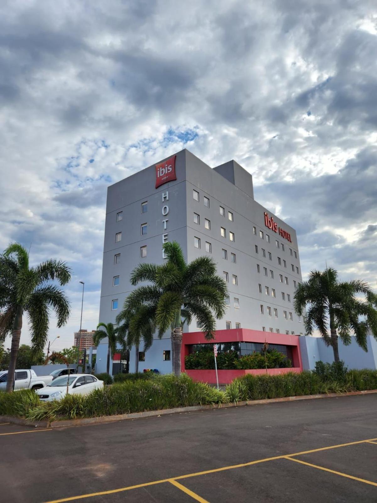 Hotel Ibis Jataí Exteriér fotografie