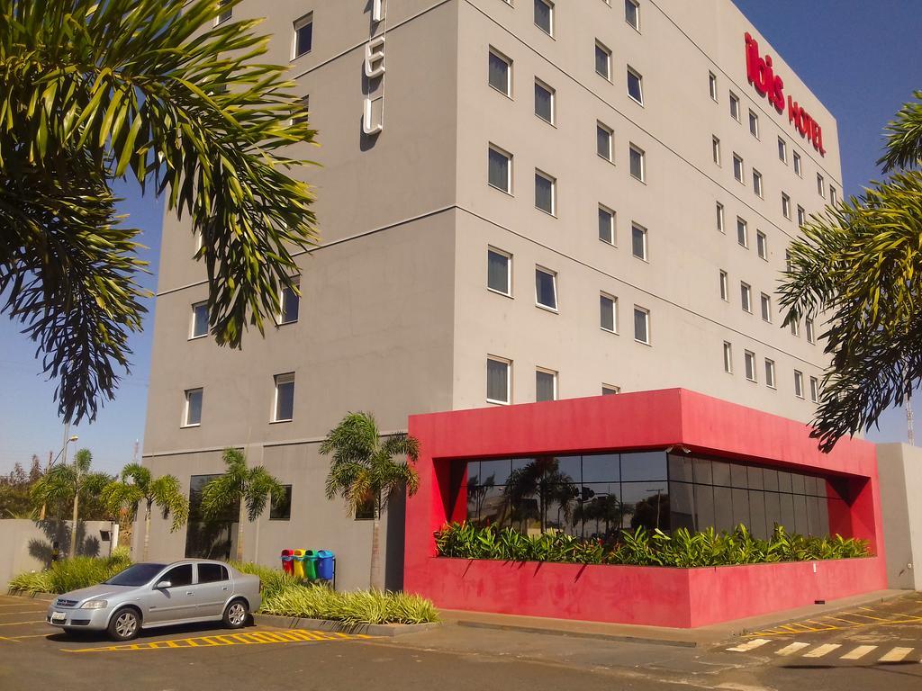 Hotel Ibis Jataí Exteriér fotografie